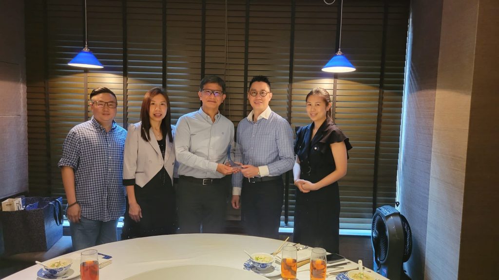 compucon-awarded-as-samsung-2021-value-partner-of-the-year-award-for-b2c-online-sales-1